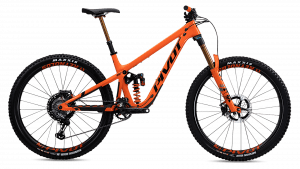 Pivot Firebird 2022