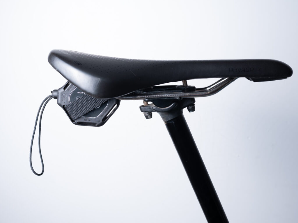 Remolque de bicicletas, Trax Pro bajo el sillín
